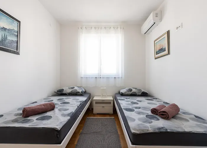 By The Sea Omisalj, Krk - 21946 Lägenhet Omišalj